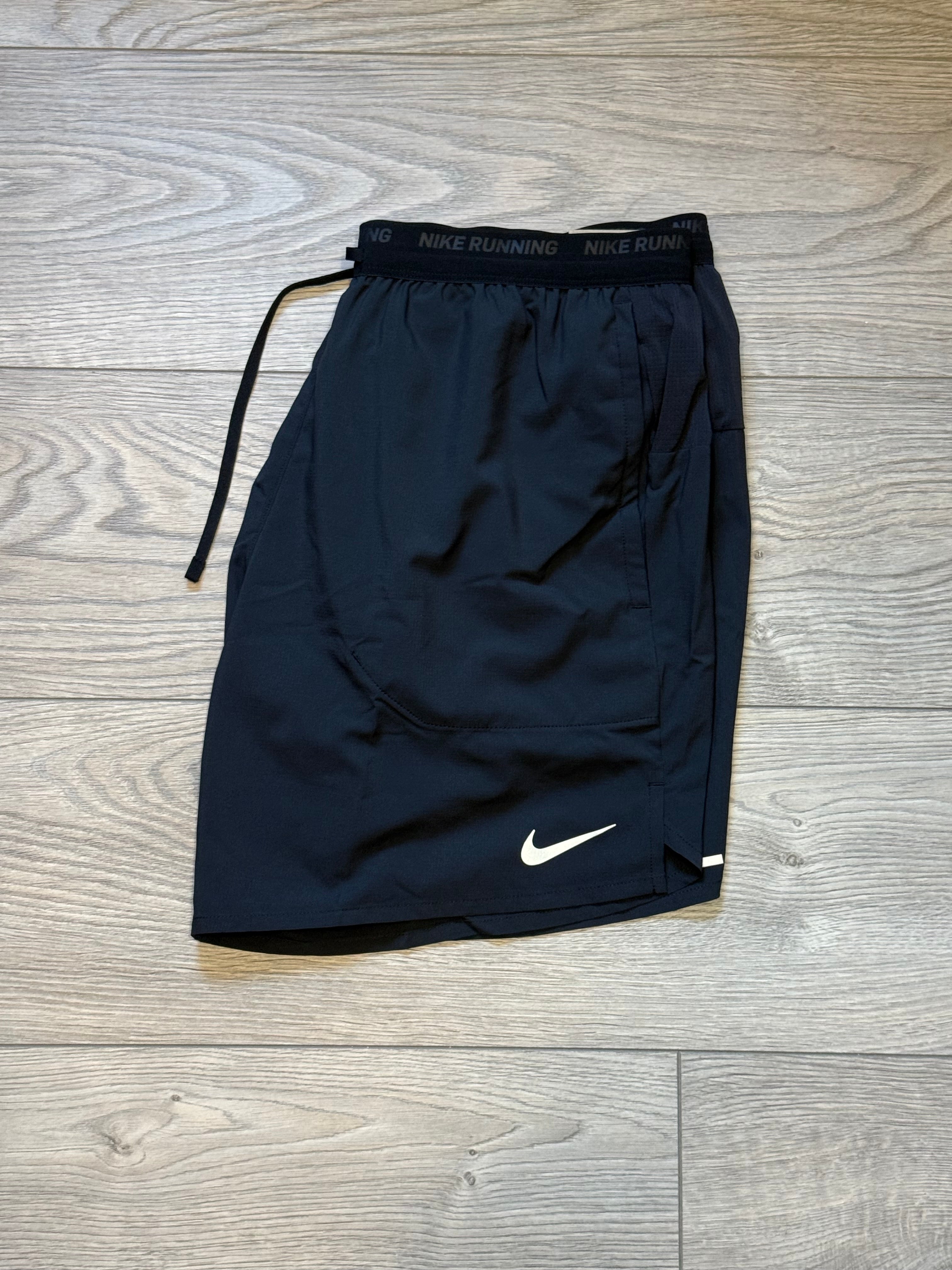 Nike shorts “black”