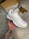 Saucony ProGrid Omni 9 OG “White”