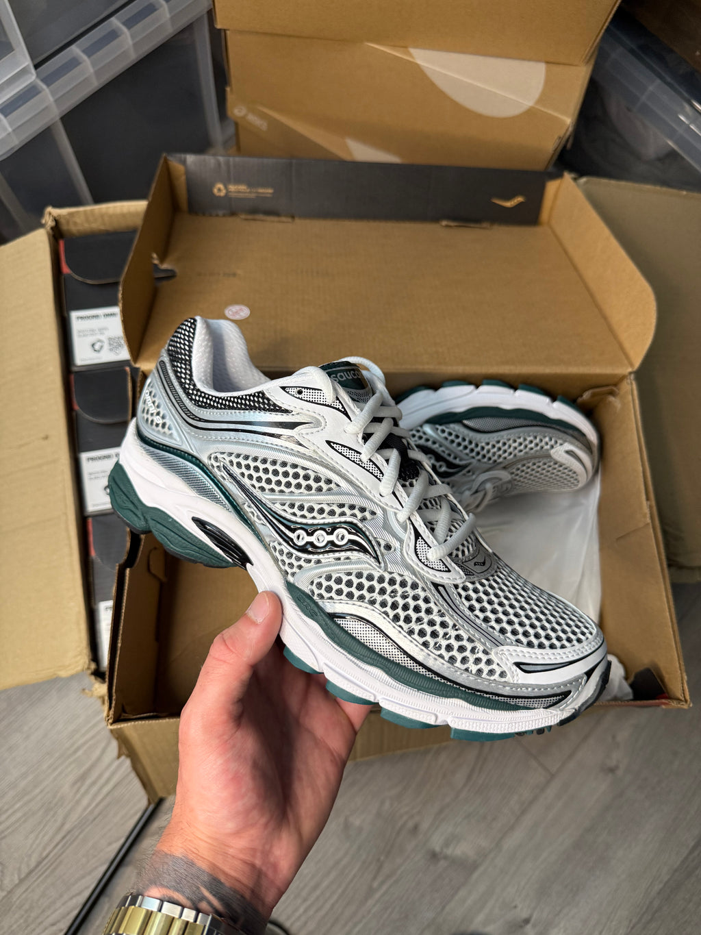 Saucony Pro Grid Omni 9 Pine Green